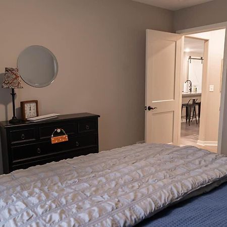Brand New 2 Bed With Office Βίλα Loves Park Εξωτερικό φωτογραφία