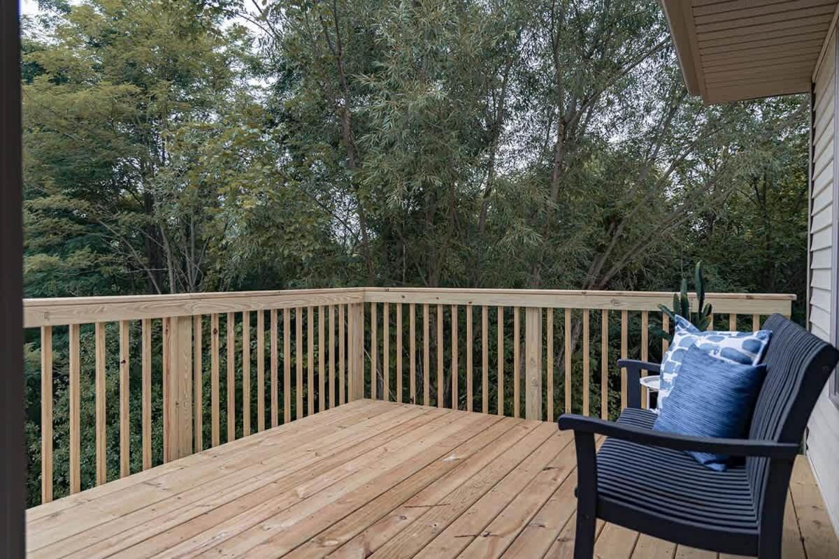 Brand New 2 Bed With Office Βίλα Loves Park Εξωτερικό φωτογραφία