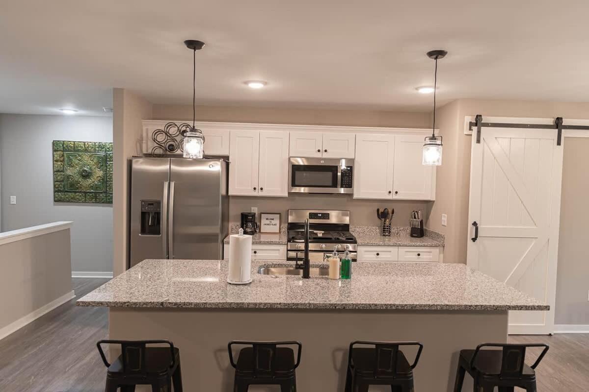 Brand New 2 Bed With Office Βίλα Loves Park Εξωτερικό φωτογραφία