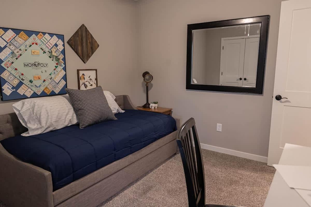 Brand New 2 Bed With Office Βίλα Loves Park Εξωτερικό φωτογραφία